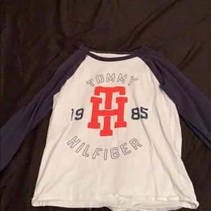 Long sleeve tommy tee
